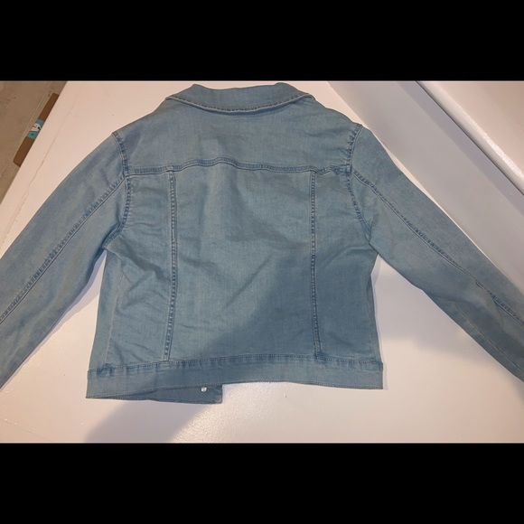 Large blue denim jean jacket - Picture 4 of 4